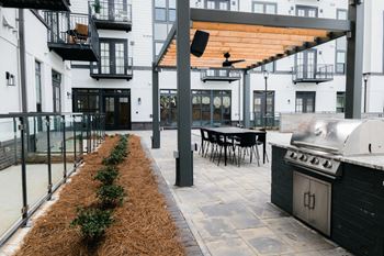 Barbecue and grilling station